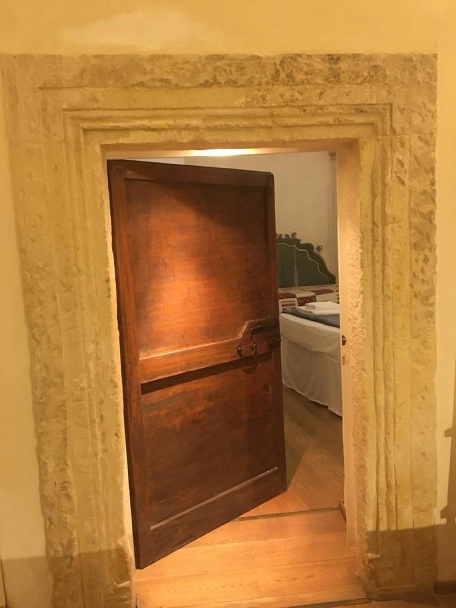 B&B Palazzo Gorgoni Lecce Zimmer foto