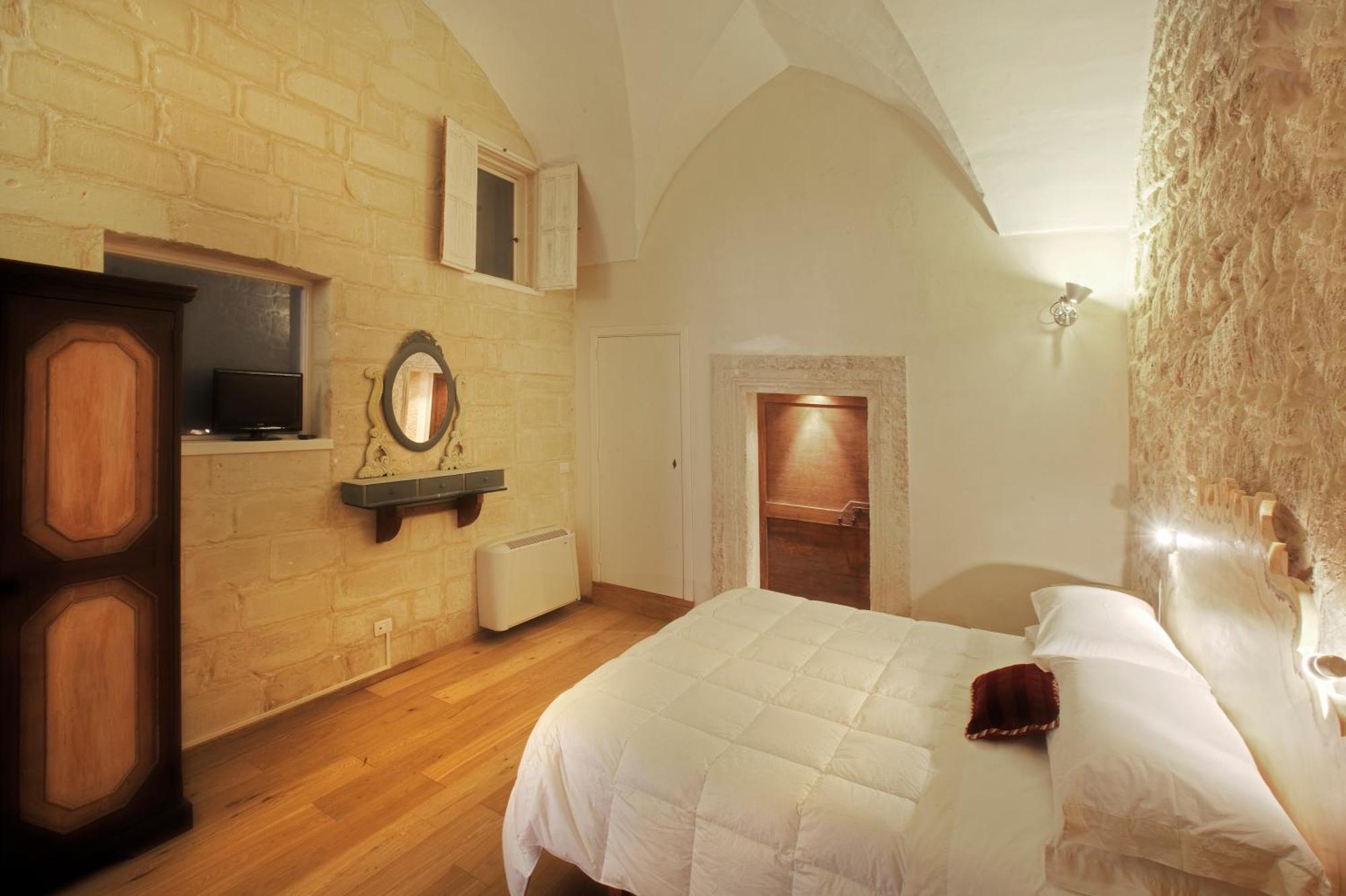 B&B Palazzo Gorgoni Lecce Exterior foto