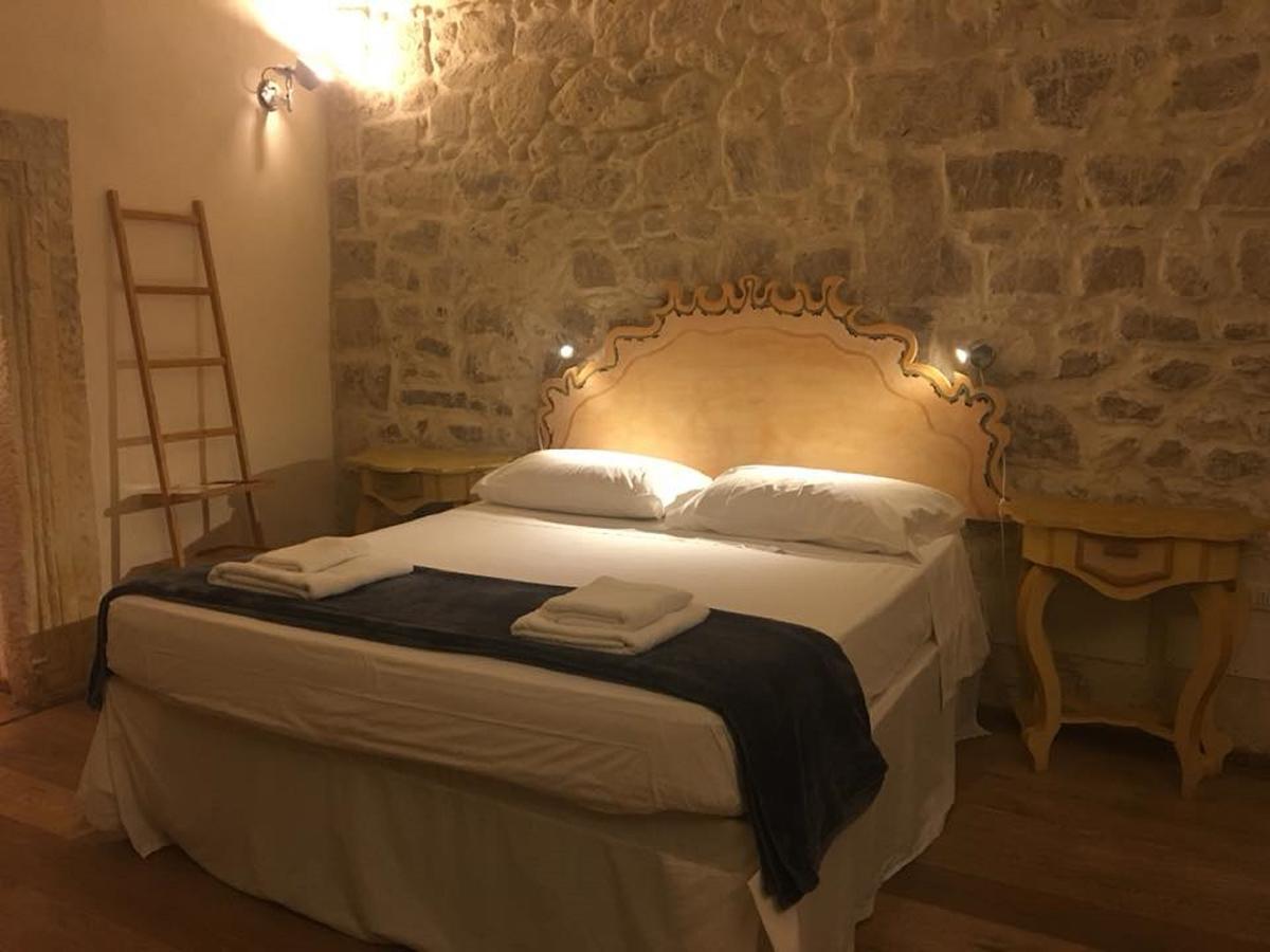 B&B Palazzo Gorgoni Lecce Exterior foto